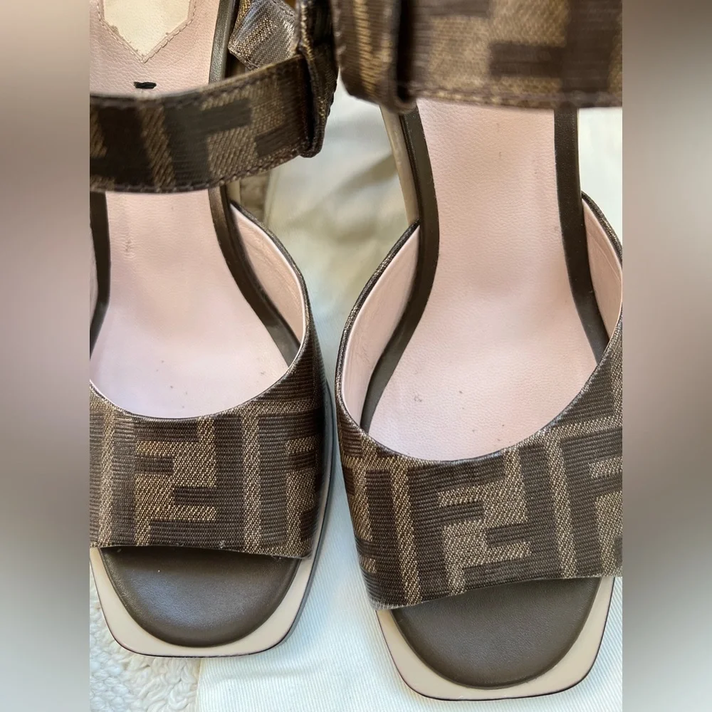 Fendi zucca zeppatessuto